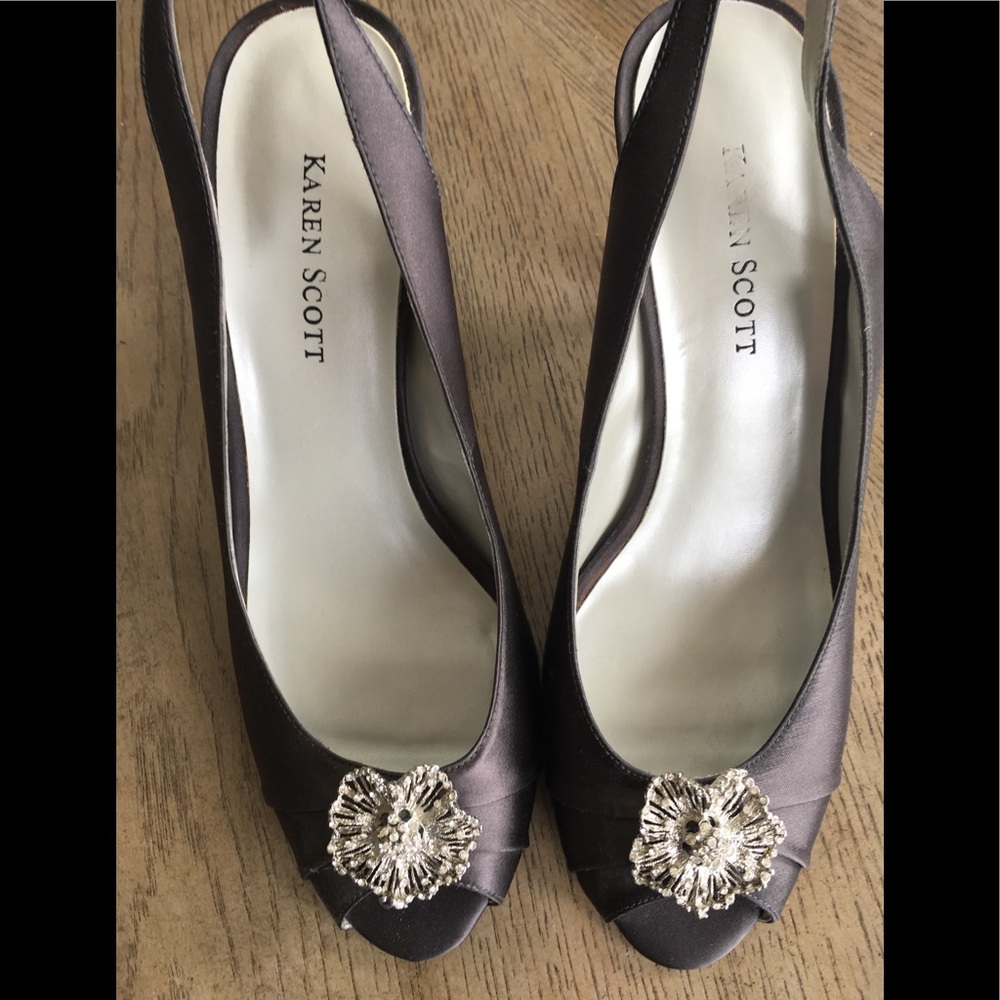 Karen Scott Heels